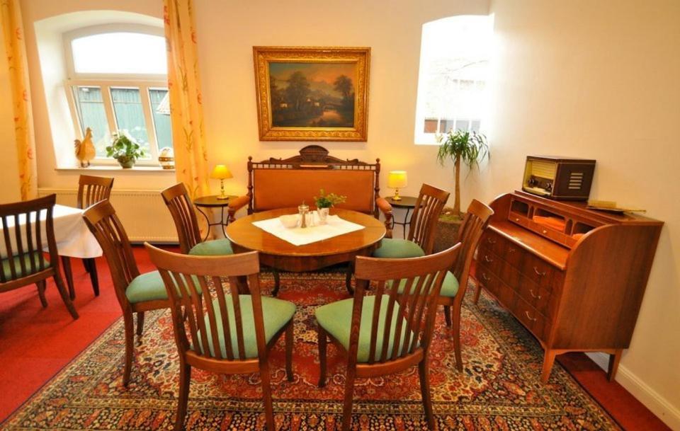 Gaestehaus Schlossgarten 에텔젠 외부 사진